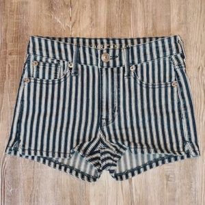 American Eagle shorts NEW